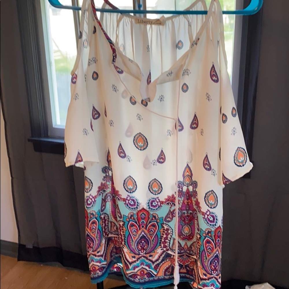 flowy shirt